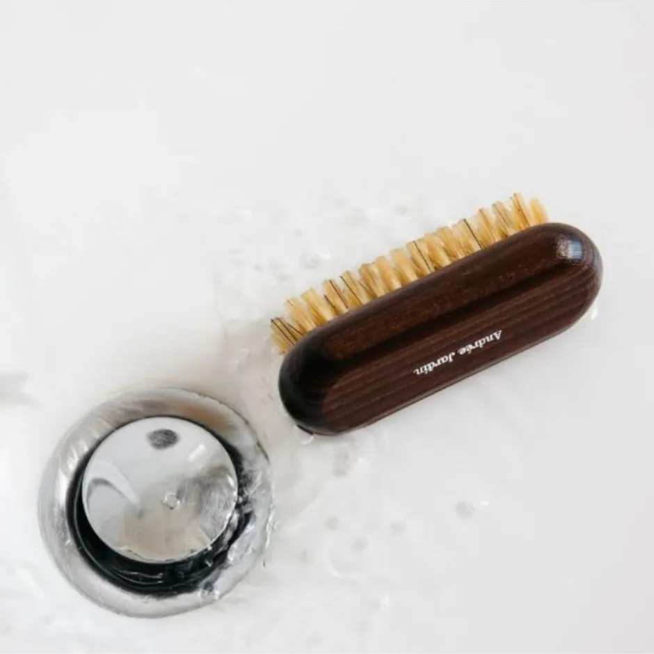ANDREE JARDIN BROSSE A ONGLES EN FRENE