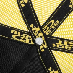 BLACK CAT CASQUETTE TRUCKER CAP NOIRE ET JAUNE