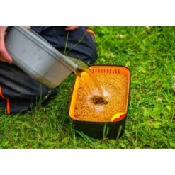 GURU EGOUTTOIR POUR BOITE 5 PINTES