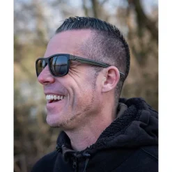 FOX LUNETTES GREEN BLACK SHADES
