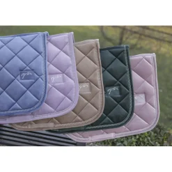 PENELOPE LEPREVOST TAPIS CHABRAQUE STRASS