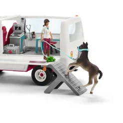 Enfant SCHLEICH VÉTÉRINAIRE MOBILE AVEC POULAIN HANOVRIEN